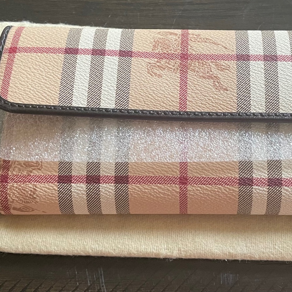 Burberry Wallets
